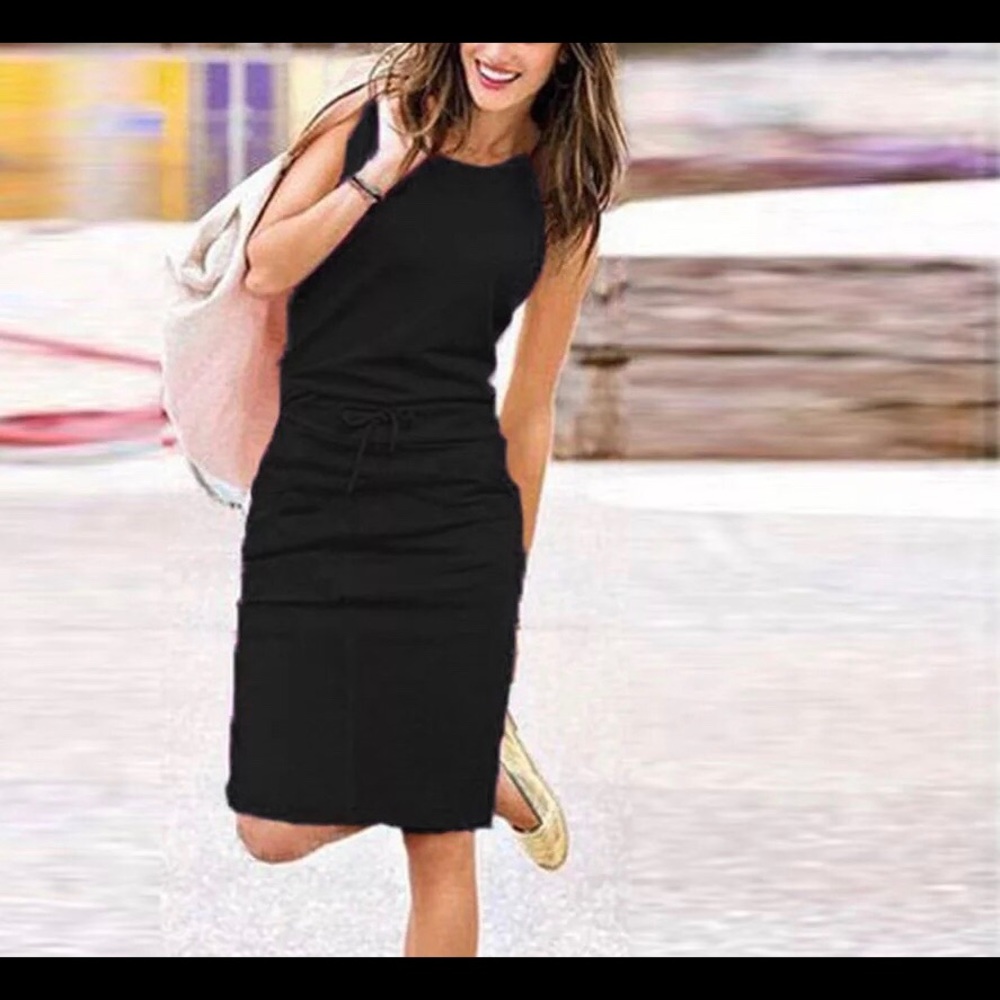 🌸Cali Casual Cool Little Black Dress🌸